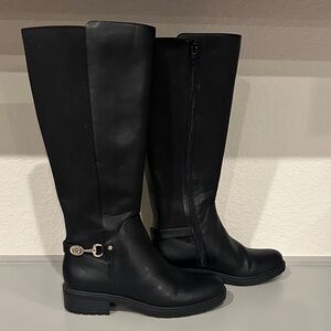 Black Knee-High Women's Boots